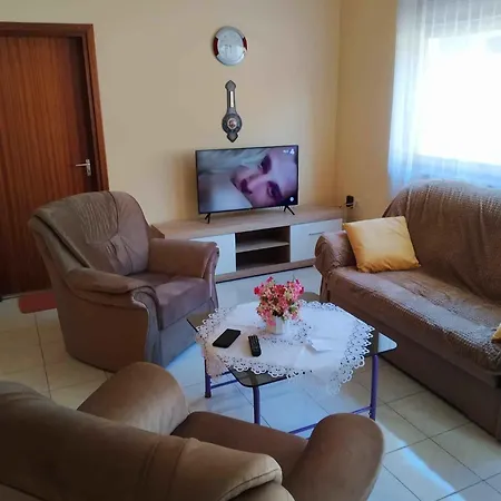 In 19086 Apartamento